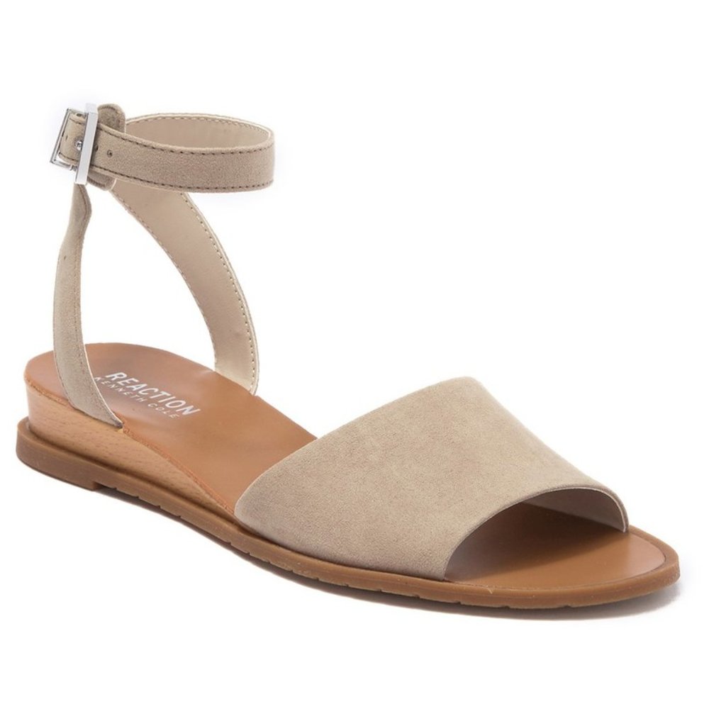 Kenneth Cole Reaction Jolly Sandals Size 7.5